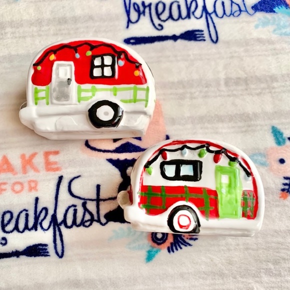 Other - LAST 1!🎄 Xmas Camper Salt & Pepper Shakers 🎄